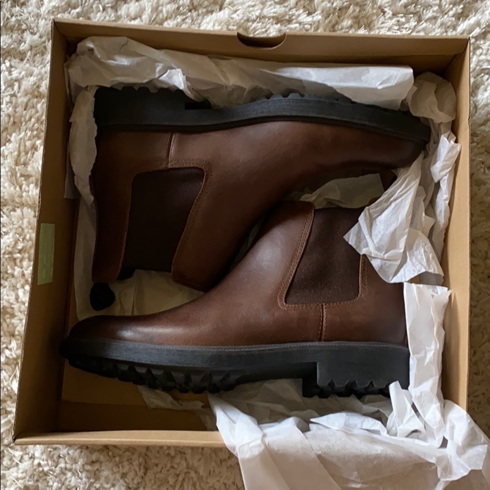 Frye & Co. Chelsea Boots